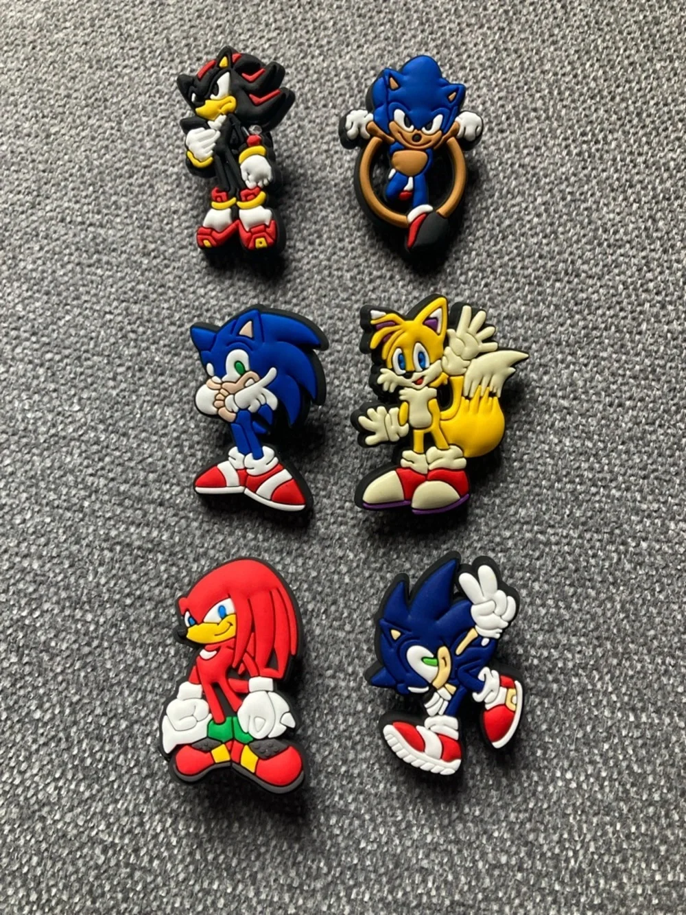 Sonic the Hedgehog Character Jibbitz Set - Blue, Yellow, Red